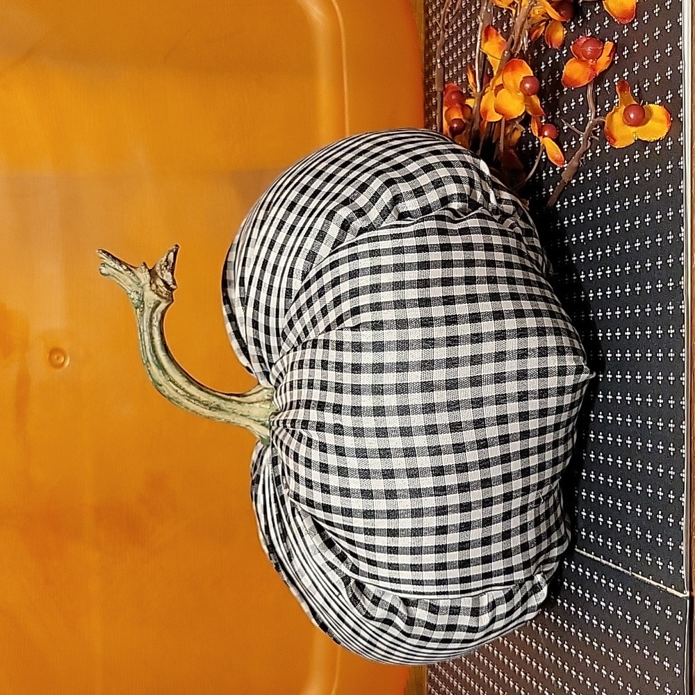 Black & White Plaid Checked Pumpkin Fall Halloween autumn rustic farmhouse